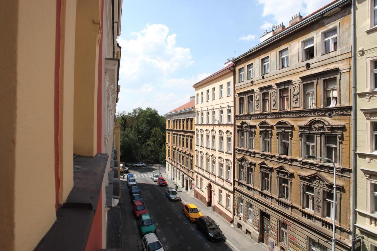 Churchill Apartments 布拉格 外观 照片